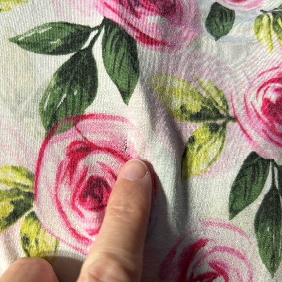 Little Sleepies OG Roses 🌹 - Picture 4 of 5